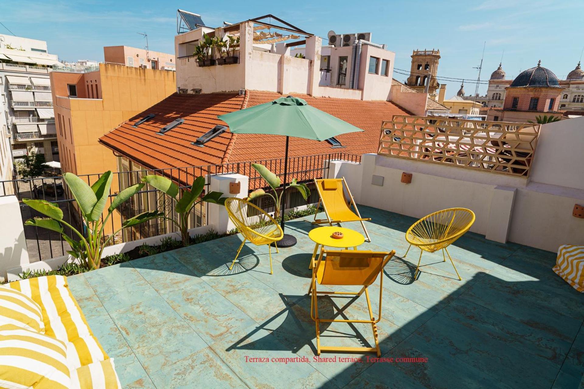 Apartment With Exceptional Charm In Historic Center Of Alicante Buitenkant foto